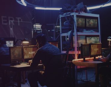 48-Enhancing-Cybersecurity-with-a-Robust-SOC-Lifecycle-Approach